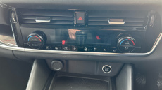 Nissan Qashqai 1.3 DiG-T MH N-Connecta 5dr Petrol Hatchback